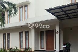 Disewakan Rumah Murah di Sektor 9-Bintaro Tangerang Selatan dengan 4 Kamar Tidur Disewakan Rumah Murah di Sektor 9-Bintaro Tangerang Selatan dengan 4 Kamar Tidur