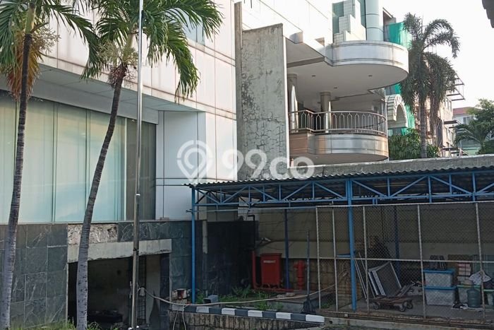 FOR SALE! Kantor di Pulo Gadung Jakarta Timur, LT 1122m2, LB 500m2 FOR SALE! Kantor di Pulo Gadung Jakarta Timur, LT 1122m2, LB 500m2