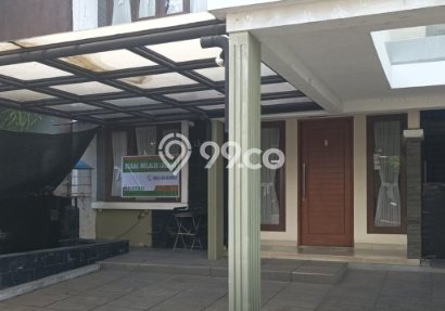 Jual Rumah Bagus Siap Huni LB 300m2 di Serpong, Tangerang Selatan Jual Rumah Bagus Siap Huni LB 300m2 di Serpong, Tangerang Selatan