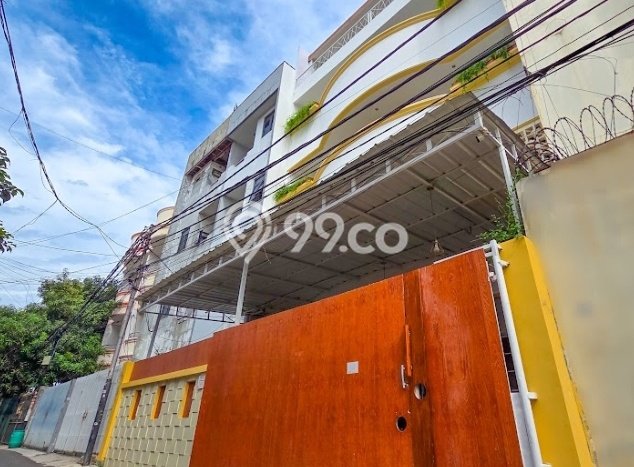 Komersial Bagus Dijual LB 675m2 Lokasi Strategis Jakarta Barat Area Cocok untuk Berbisnis Komersial Bagus Dijual LB 675m2 Lokasi Strategis Jakarta Barat Area Cocok untuk Berbisnis