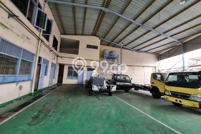 Lokasi Strategis! Dijual Kantor Bisnis di Duren Sawit, Jakarta Timur Kondisi Baik Lokasi Strategis! Dijual Kantor Bisnis di Duren Sawit, Jakarta Timur Kondisi Baik