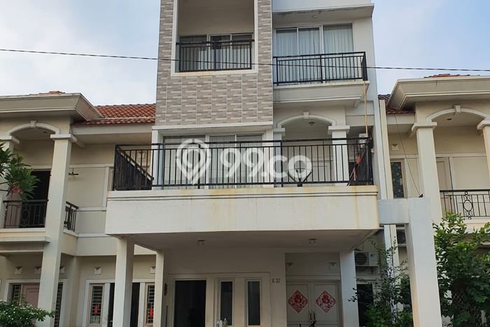Jual Rumah Luas Megah Dengan View Cantik di Ancol, Jakarta Utara Jual Rumah Luas Megah Dengan View Cantik di Ancol, Jakarta Utara