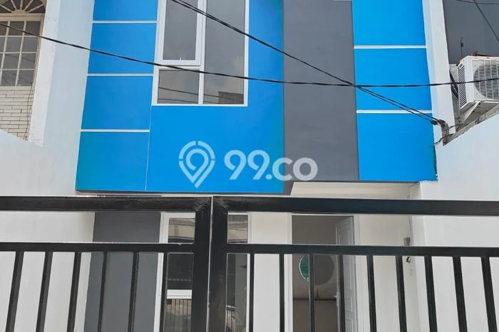 Jual Rumah Strategis Bagus Punya 3 KT di Kelapa Gading Jakarta Utara SHM Jual Rumah Strategis Bagus Punya 3 KT di Kelapa Gading Jakarta Utara SHM