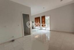 Rumah Mewah Siap Huni LT 208m2 di Kelapa Gading, Jakarta Utara Rumah Mewah Siap Huni LT 208m2 di Kelapa Gading, Jakarta Utara