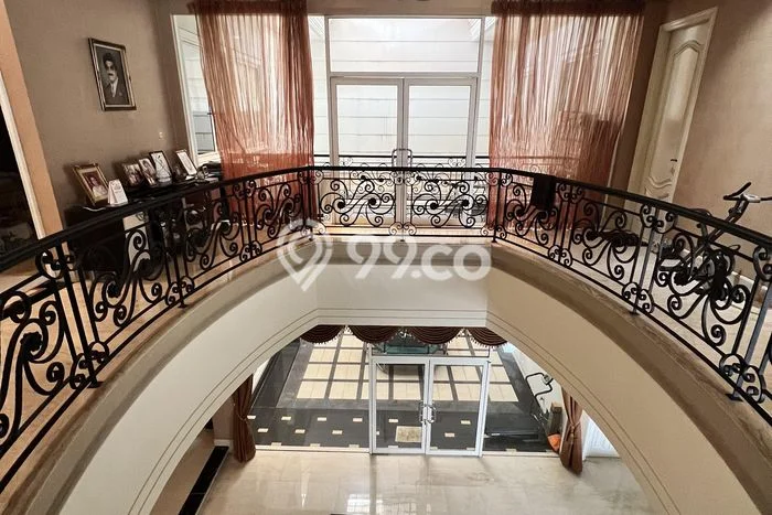 Dijual Rumah Premium dengan Fasilitas Sekitar Lengkap di Kelapa Gading, Jakarta Utara Dijual Rumah Premium dengan Fasilitas Sekitar Lengkap di Kelapa Gading, Jakarta Utara