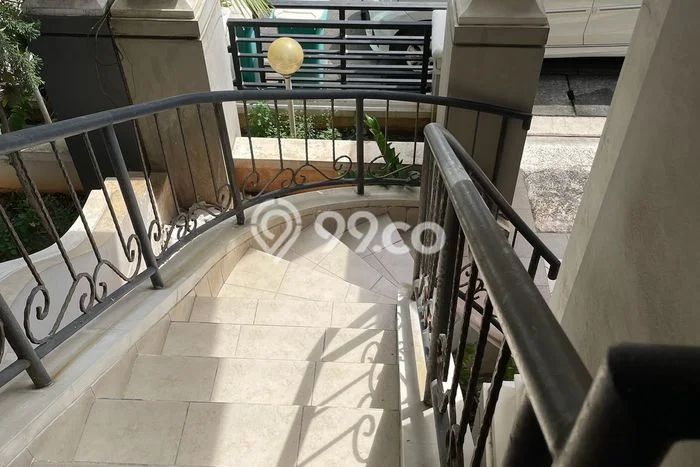 Hunian Eksklusif Siap Huni LT 90m2 di Kelapa Gading, Jakarta Utara Hunian Eksklusif Siap Huni LT 90m2 di Kelapa Gading, Jakarta Utara