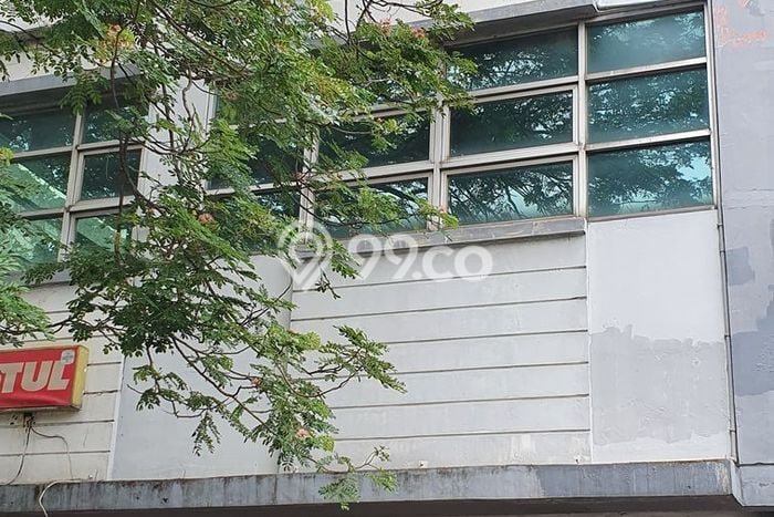 Ruko Dijual Lokasi Emas di Pulo Gadung Luas 180m2 Ruko Dijual Lokasi Emas di Pulo Gadung Luas 180m2