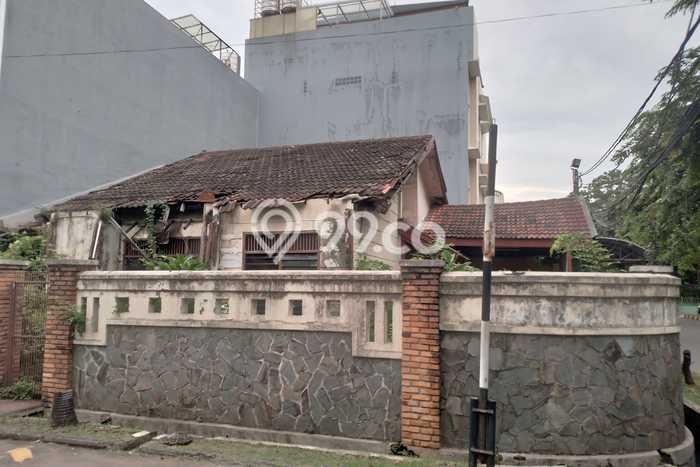 Rumah Eksklusif Siap Huni LT 238m2 di Kelapa Gading, Jakarta Utara Rumah Eksklusif Siap Huni LT 238m2 di Kelapa Gading, Jakarta Utara
