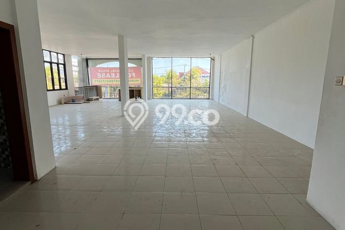 Ruko Area Perdagangan di Pemogan, Luas 600m2m², Siap Usaha Ruko Area Perdagangan di Pemogan, Luas 600m2m², Siap Usaha