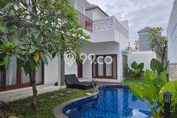 LOKASI STRATEGIS! Vila Kawasan , Luas 200m2m², Pemandangan Indah sekitar LOKASI STRATEGIS! Vila Kawasan , Luas 200m2m², Pemandangan Indah sekitar