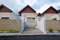 Miliki segera Vila Kawasan , Luas 129m2m², Akses ke transportasi Miliki segera Vila Kawasan , Luas 129m2m², Akses ke transportasi