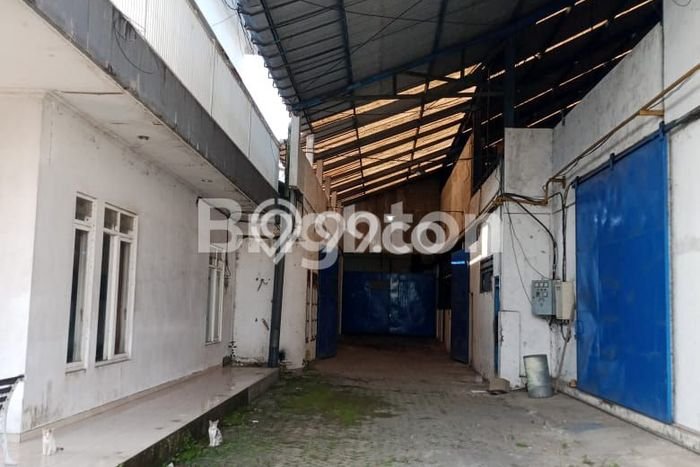 Unit Gudang Dijual di Singosari Malang 2700m2 Unit Gudang Dijual di Singosari Malang 2700m2