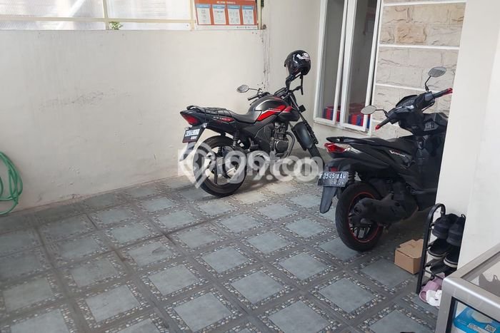 Dijual Cepat Rumah Bagus Siap Huni LB 108m2 di Sukun, Malang Dijual Cepat Rumah Bagus Siap Huni LB 108m2 di Sukun, Malang