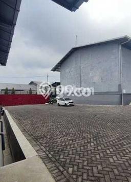 Disewakan Gudang di Singosari Malang LT 7300m2, LB 5100m2 Disewakan Gudang di Singosari Malang LT 7300m2, LB 5100m2