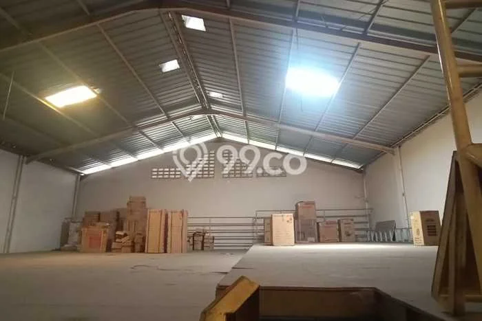 Unit Gudang Disewa Lokasi Semarang Barat, Semarang Spesifikasi Luas Bangunan 510m2 Unit Gudang Disewa Lokasi Semarang Barat, Semarang Spesifikasi Luas Bangunan 510m2