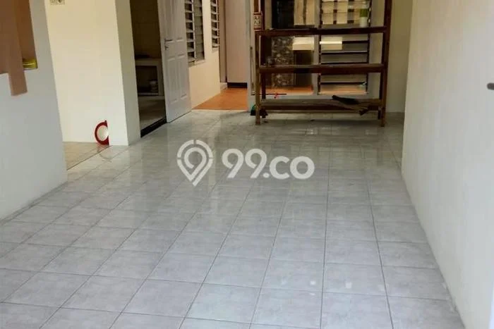Rumah sewa siap pakai 2 KT di Tanah Mas, Semarang Rumah sewa siap pakai 2 KT di Tanah Mas, Semarang