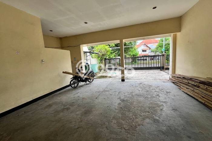 Kantor Bagus Dijual LB 780m2 Lokasi Strategis Surabaya Area Cocok untuk Berbisnis Kantor Bagus Dijual LB 780m2 Lokasi Strategis Surabaya Area Cocok untuk Berbisnis
