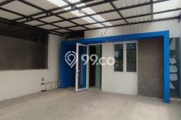 Rumah Luxury Modern Siap Huni di Meruya Jakarta Barat Rumah Luxury Modern Siap Huni di Meruya Jakarta Barat