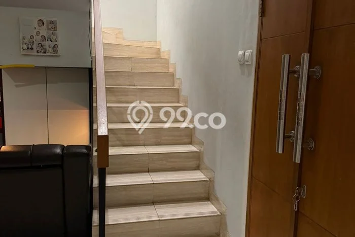 Rumah Modern 4 KT di Ciwaruga Bandung Full Furnished Rumah Modern 4 KT di Ciwaruga Bandung Full Furnished