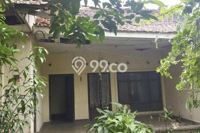 Disewakan! Rumah 10 Kamar Tidur &
3 Kamar Mandi di Sayap Dago, Bandung Disewakan! Rumah 10 Kamar Tidur &
3 Kamar Mandi di Sayap Dago, Bandung