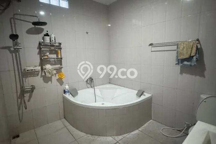 Rumah Modern 4 KT di Ciwaruga Bandung Full Furnished Rumah Modern 4 KT di Ciwaruga Bandung Full Furnished