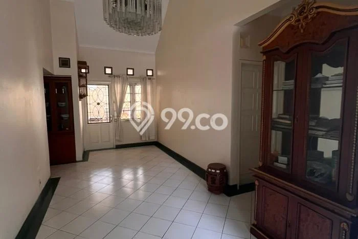 Rumah Luas Asri 2 KT Siap Pakai di Kemang Pratama Bekasi Rumah Luas Asri 2 KT Siap Pakai di Kemang Pratama Bekasi
