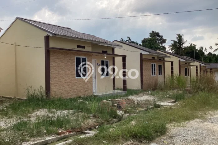 Jual Rumah Siap Huni di Rumbai Pekanbaru Harga Rp 166 Juta LT 108m2 Jual Rumah Siap Huni di Rumbai Pekanbaru Harga Rp 166 Juta LT 108m2