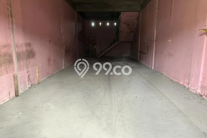 FOR RENT! Ruko di Garuda Sakti Cocok untuk Bisnis 270m2 FOR RENT! Ruko di Garuda Sakti Cocok untuk Bisnis 270m2
