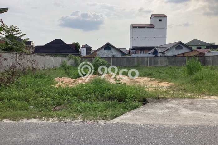 Lahan untuk Dijual di Marpoyan Damai Pekanbaru Luas 1200m2 Lahan untuk Dijual di Marpoyan Damai Pekanbaru Luas 1200m2