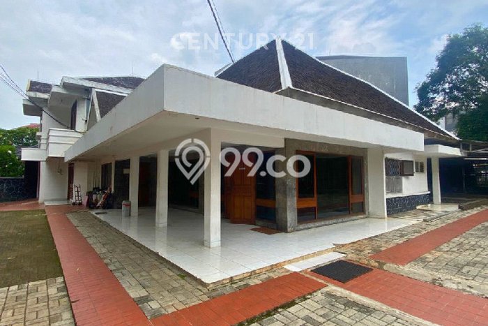 Sewa Rumah Nyaman di Pakubuwono LT 800m2 / LB 600m2 Kondisi Bagus Sewa Rumah Nyaman di Pakubuwono LT 800m2 / LB 600m2 Kondisi Bagus