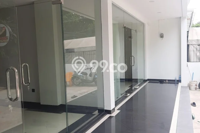 Dijual! Ruko di Kalibata Jakarta Selatan LT 100m2 / LB 260m2 Kawasan Bisnis Dijual! Ruko di Kalibata Jakarta Selatan LT 100m2 / LB 260m2 Kawasan Bisnis