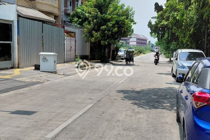 Tanah Dijual di Jakarta Utara Seluas 184m2 Strategis Tanah Dijual di Jakarta Utara Seluas 184m2 Strategis