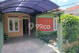Lokasi strategis! Rumah siap huni disewakan di Cianjur LB 72m2 Lokasi strategis! Rumah siap huni disewakan di Cianjur LB 72m2