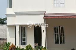 For Sale Rumah 3 Kamar Lokasi Ideal Nyaman dan Strategis di Sawangan For Sale Rumah 3 Kamar Lokasi Ideal Nyaman dan Strategis di Sawangan