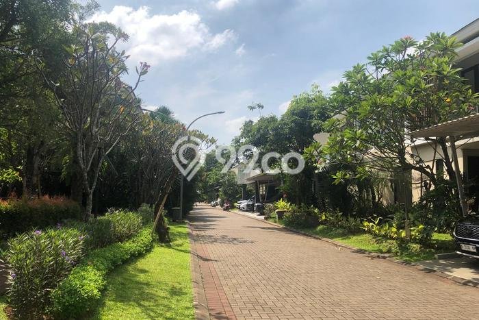 Jual Rumah Mewah Megah Dengan View Cantik di Jatiwarna, Bekasi Jual Rumah Mewah Megah Dengan View Cantik di Jatiwarna, Bekasi
