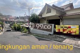 Lokasi strategis! Rumah siap pakai disewakan di Semarang Barat LB 120m2 Lokasi strategis! Rumah siap pakai disewakan di Semarang Barat LB 120m2