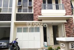 Rumah Luxury Modern Tanpa Renovasi di Gading Serpong Tangerang Rumah Luxury Modern Tanpa Renovasi di Gading Serpong Tangerang