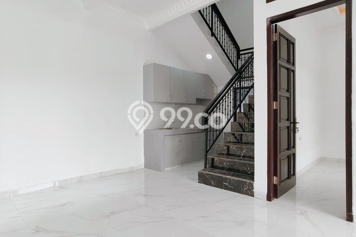 Dijual Cepat Rumah Bagus Siap Huni LB 150m2 di Limo, Depok Dijual Cepat Rumah Bagus Siap Huni LB 150m2 di Limo, Depok