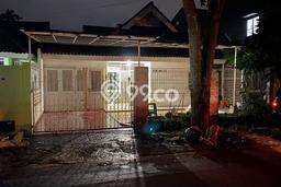 For Sale! Luxury House LT 350m2 Desain Elegan di BSD Griya Loka For Sale! Luxury House LT 350m2 Desain Elegan di BSD Griya Loka