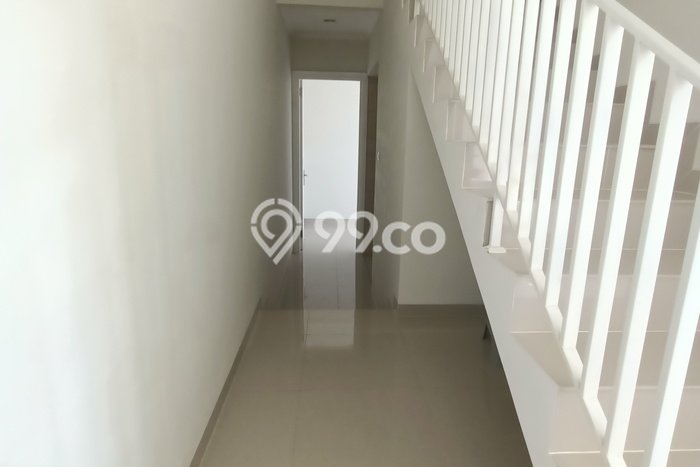 Dijual Rumah 4 Kamar Lokasi Strategis Nyaman dan Strategis di Cinere Dijual Rumah 4 Kamar Lokasi Strategis Nyaman dan Strategis di Cinere