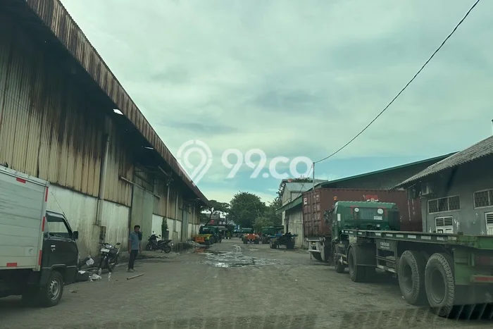 FOR RENT! Gudang di Semper Cocok untuk Bisnis 2700m2 FOR RENT! Gudang di Semper Cocok untuk Bisnis 2700m2