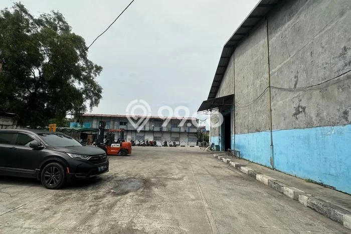 Gudang Disewakan Lokasi Cakung Jakarta Timur Harga Spesial! Gudang Disewakan Lokasi Cakung Jakarta Timur Harga Spesial!