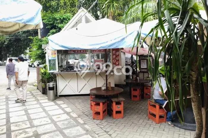 Komersial Komersial Dijual di Genteng Surabaya LT 600m2 & LB 260m2 Komersial Komersial Dijual di Genteng Surabaya LT 600m2 & LB 260m2