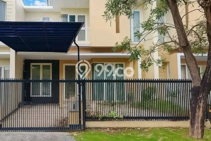 For Sale Rumah Mewah Exclusive di Wiyung, Surabaya For Sale Rumah Mewah Exclusive di Wiyung, Surabaya