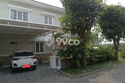 Dijual Rumah Premium dengan Fasilitas Sekitar Lengkap di Wiyung, Surabaya Dijual Rumah Premium dengan Fasilitas Sekitar Lengkap di Wiyung, Surabaya
