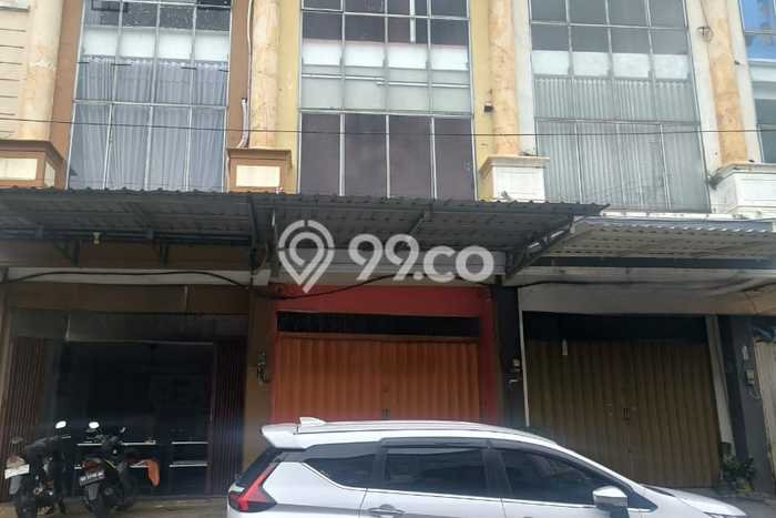 Disewakan Ruko di Pusat Kota Surabaya Ramai Strategis Disewakan Ruko di Pusat Kota Surabaya Ramai Strategis