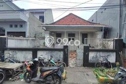 Rumah Strategis Minimalis Lb 176m2 di Simokerto, Surabaya Rumah Strategis Minimalis Lb 176m2 di Simokerto, Surabaya