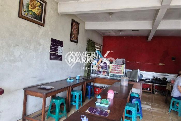 Komersial Bagus LT 303m2 LB 100m2 Dijual di Karangploso Malang Komersial Bagus LT 303m2 LB 100m2 Dijual di Karangploso Malang