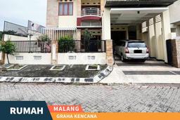 Siap Huni Rumah Mewah 5 Kamar di Blimbing Dekat ke Mana Saja Siap Huni Rumah Mewah 5 Kamar di Blimbing Dekat ke Mana Saja