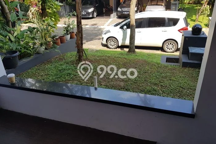 Jual Rumah Mewah Elegan Dengan View Cantik di Bintaro, Tangerang Selatan Jual Rumah Mewah Elegan Dengan View Cantik di Bintaro, Tangerang Selatan